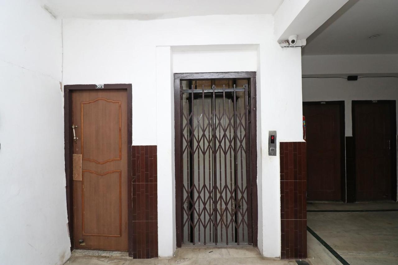 Oyo 8379 Hotel Kamal Lucknow Exterior photo